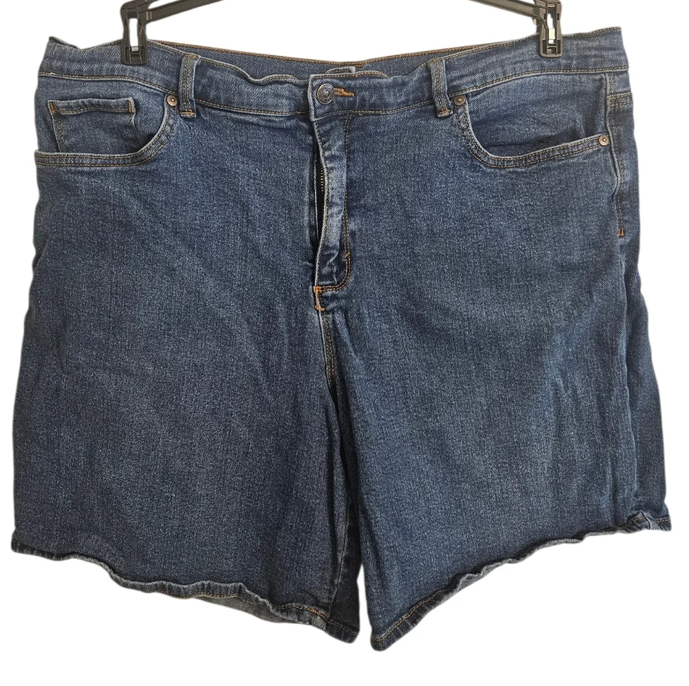 Gloria Vanderbilt All Around Slimming Blue Denim Shorts Sz 16